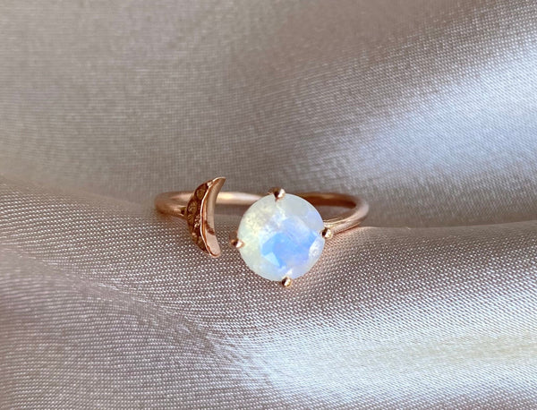 Tear Drop Rainbow Blue Moon Stone Gold Ring – Piajeh Boutique